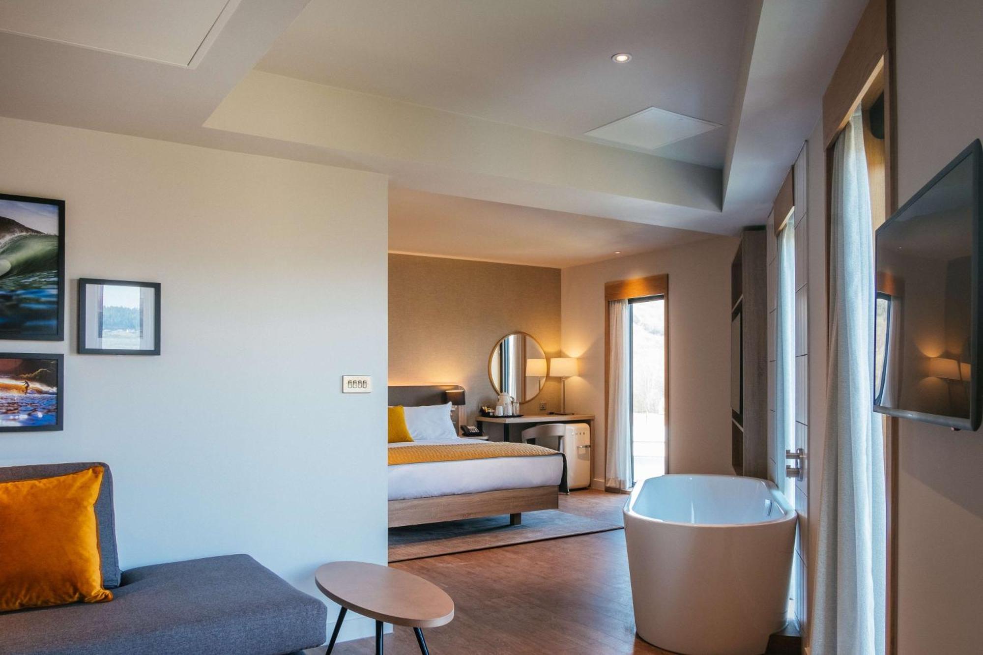 Ixora Hotel & Spa Conwy Eksteriør billede